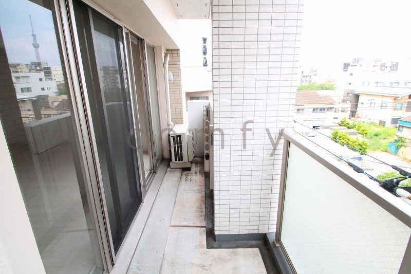 バルコニー　バルコニー