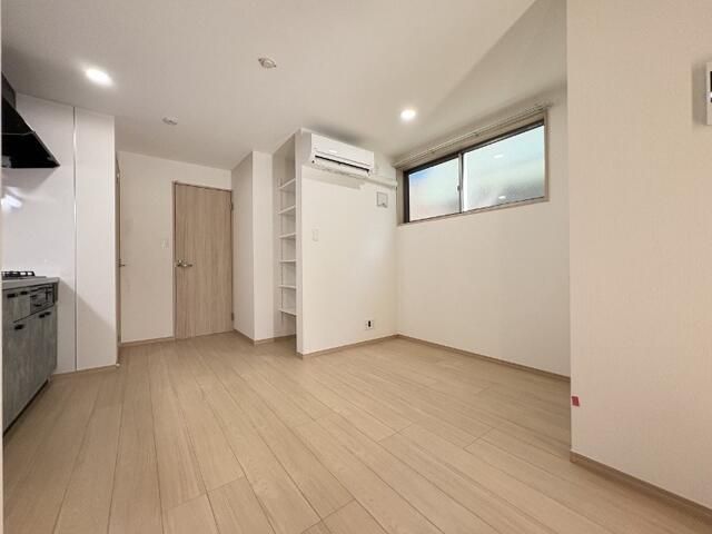 居室・リビング　グリーングラス 荒川区西日暮里１