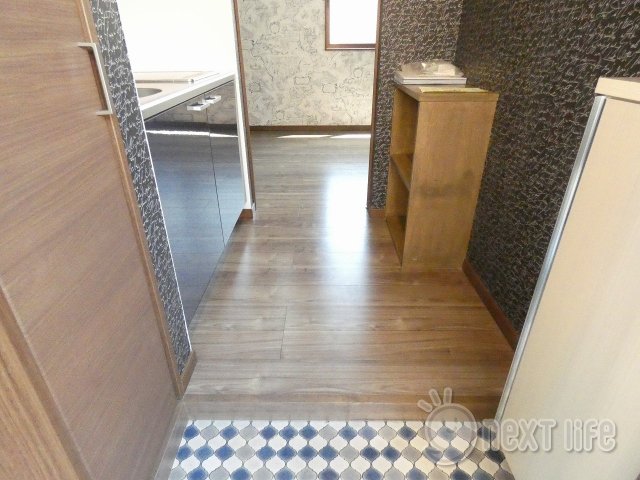 玄関　エバーグリーンエス