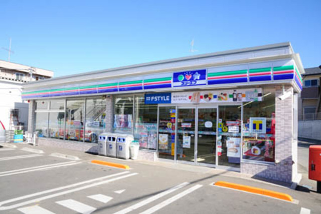 コンビニ　スリーエフ大和西鶴間店（コンビニ）まで163m
