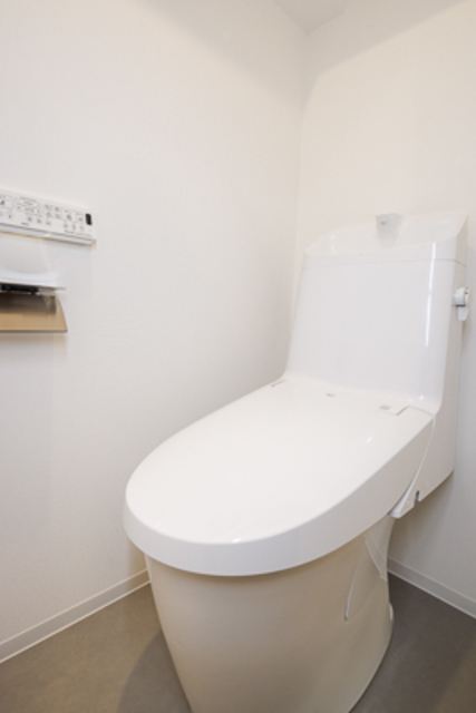 トイレ　※写真は同タイプ住戸です。