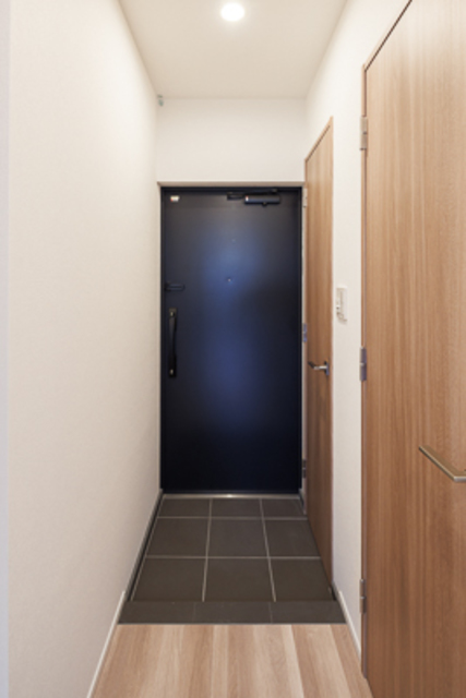 玄関　※写真は同タイプ住戸です。