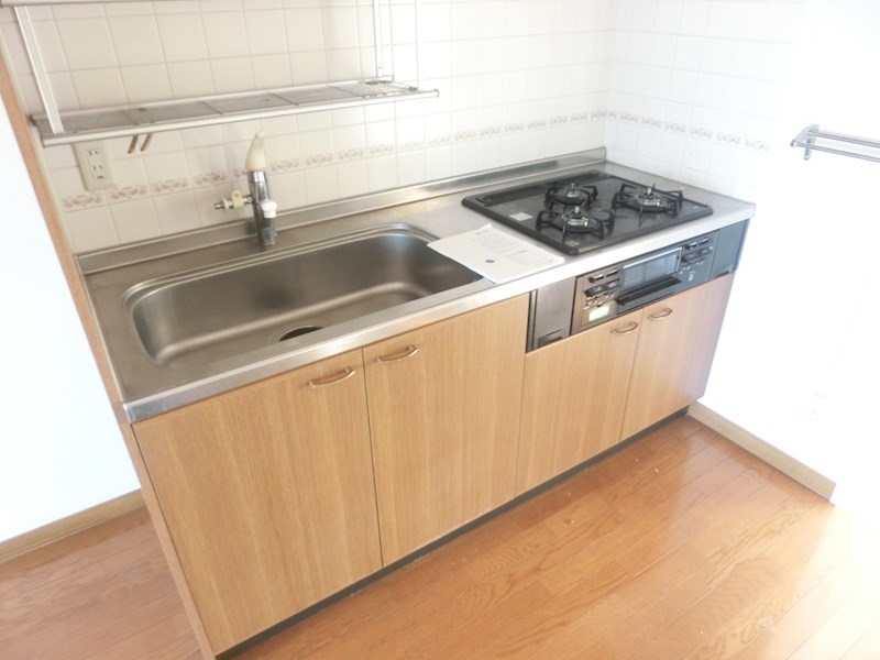 キッチン　※別号室参考写真