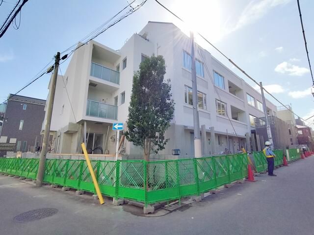 建物外観　外観は落ち着いています