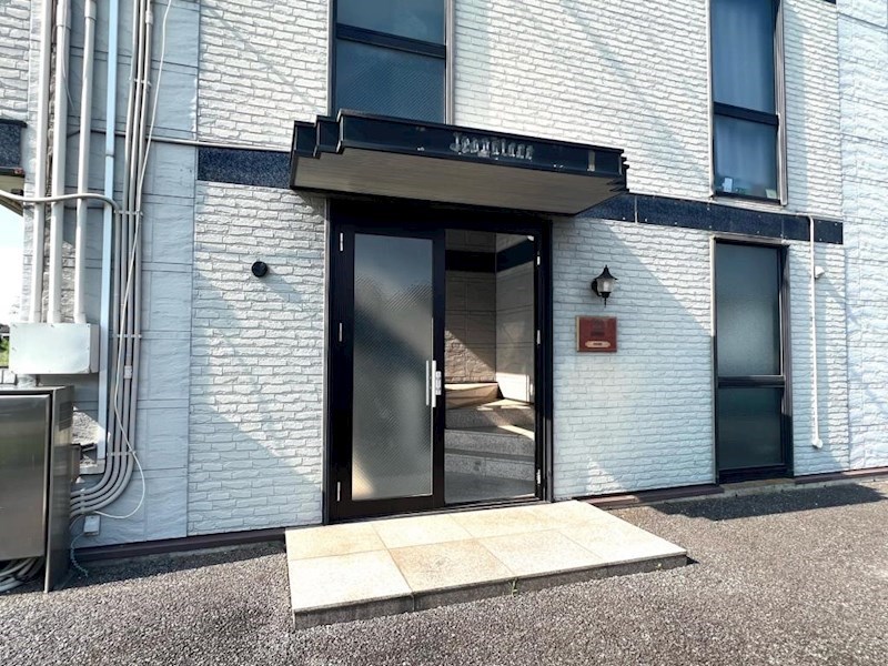 エントランス　建物入口