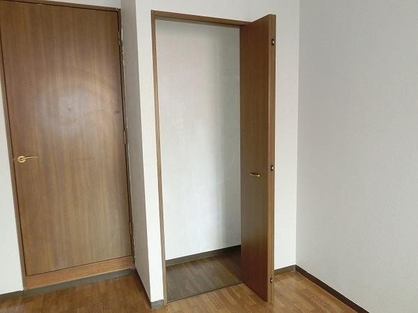 収納　けっこー入りそうです！