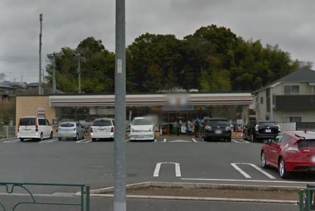 コンビニ　セブンイレブン町田堺店（コンビニ）まで637m