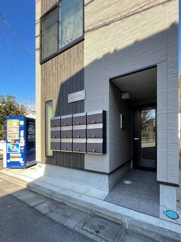 エントランス　☆共用部分☆