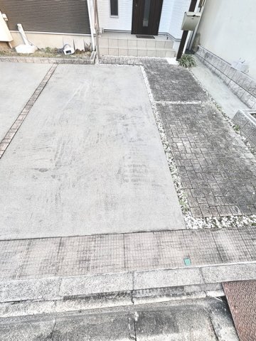 駐車場　車をお持ちの方に嬉しい駐車場付きの物件です