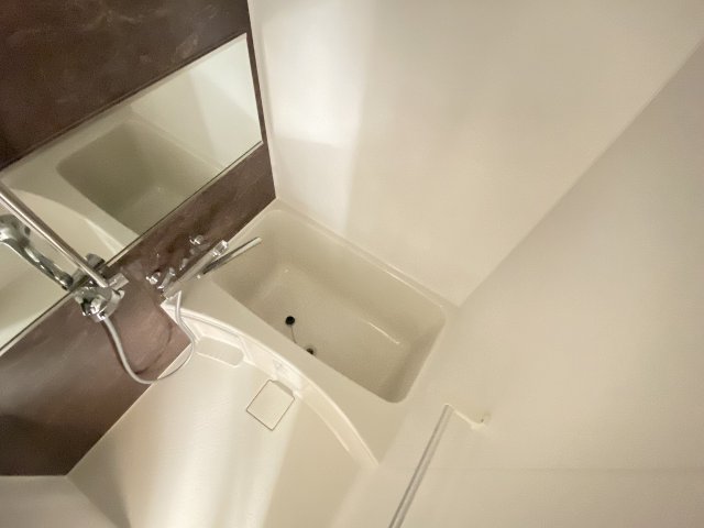 バス・シャワールーム　日々の暮らしに欠かせないお風呂です