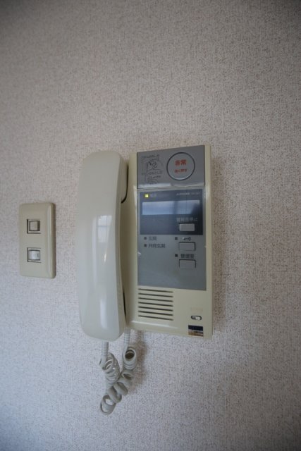 セキュリティ　モニター付きインターホンです