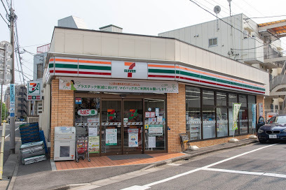 コンビニ　セブン-イレブン 大田区下丸子１丁目店（コンビニ）まで97m