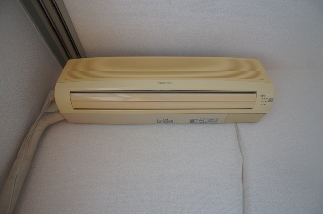 その他設備　エアコン設置済☆オールシーズン快適で面倒な取付作業なし♪