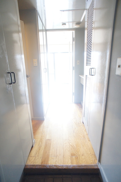 玄関　シューズボックス付☆いつでもスッキリ片付きますね！