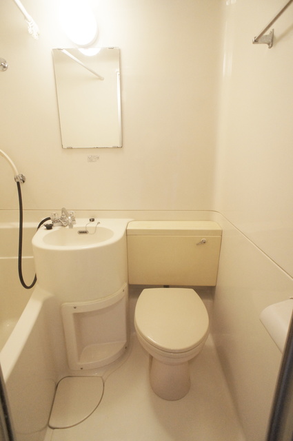 トイレ　清潔感のある洋式トイレです♪