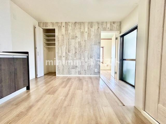 居室・リビング　※別号室参考写真