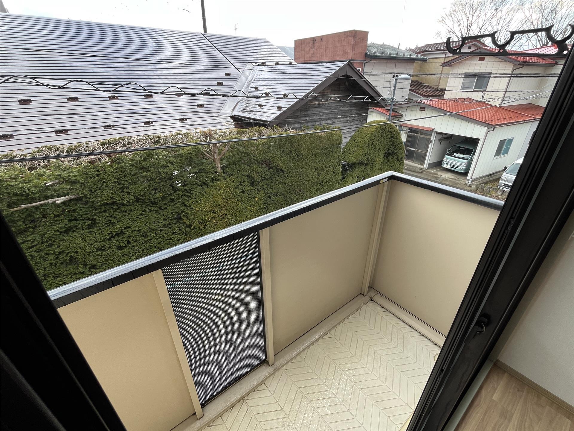 バルコニー　バルコニー