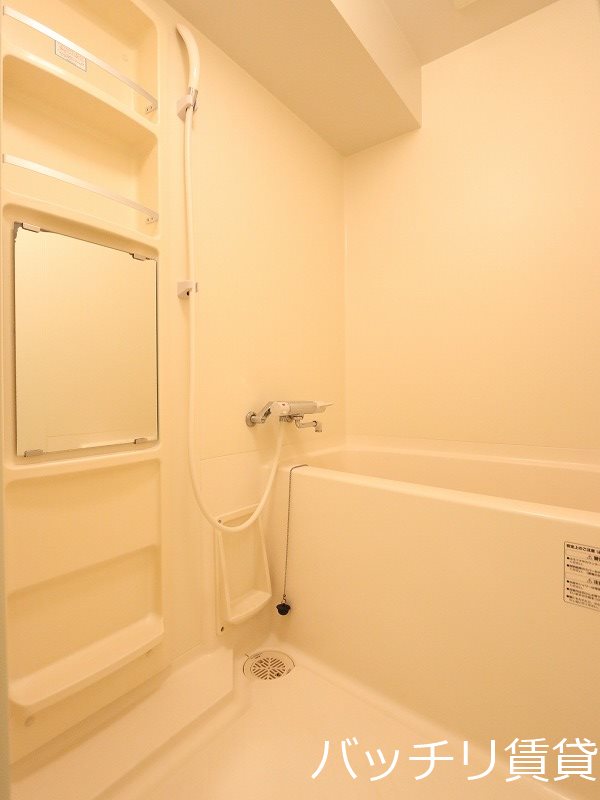 バス・シャワールーム　写真は別号室イメージの為、現状を優先致します