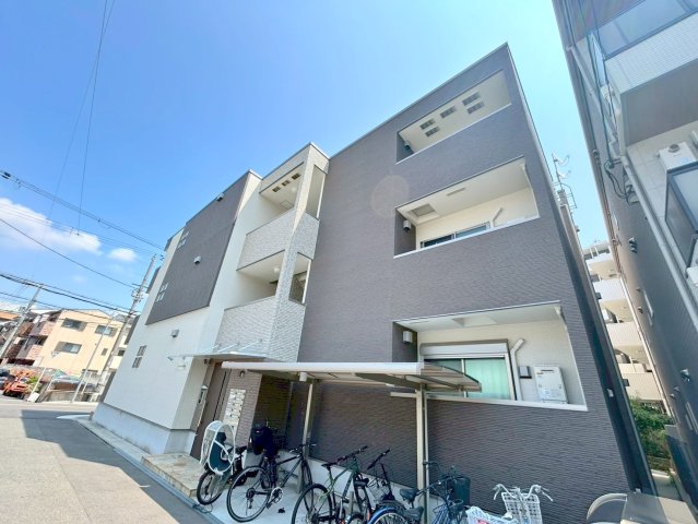 建物外観　綺麗な外観の素敵なお部屋があなたを待っています。