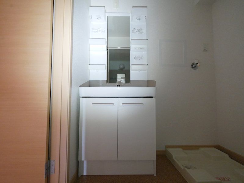 洗面設備　洗面化粧台