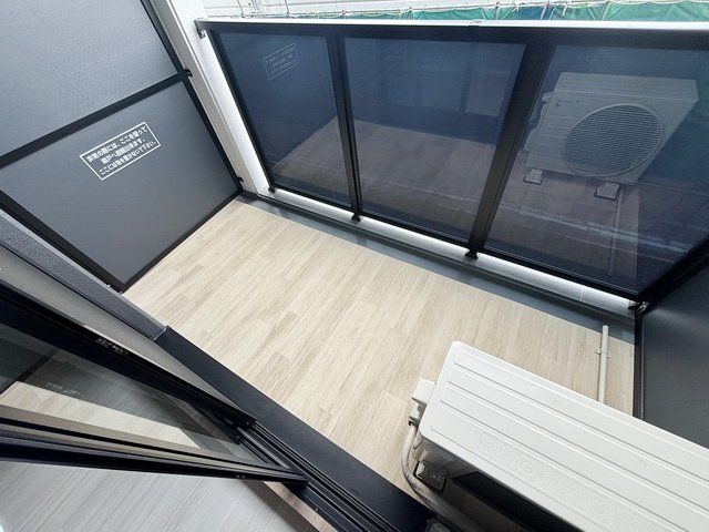 バルコニー　バルコニー