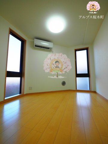 居室・リビング　別部屋参考写真