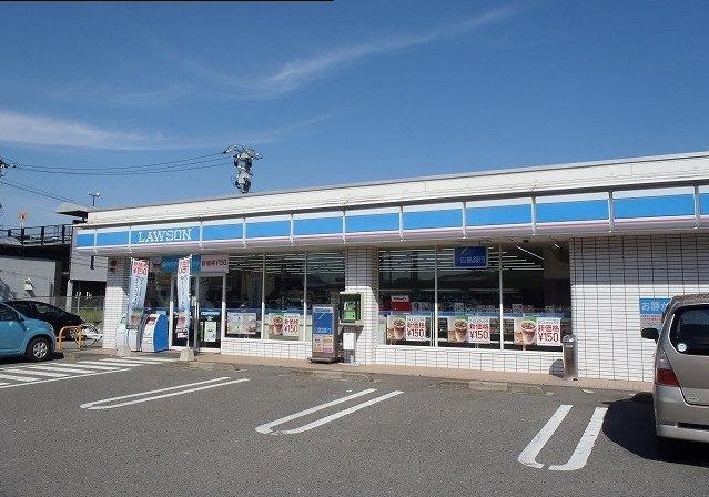コンビニ　ローソン西条下見店（コンビニ）まで850m