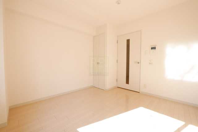 居室・リビング　コートブリーズ根津