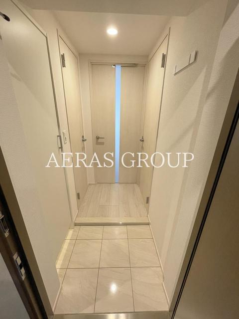 玄関　同タイプ参考写真