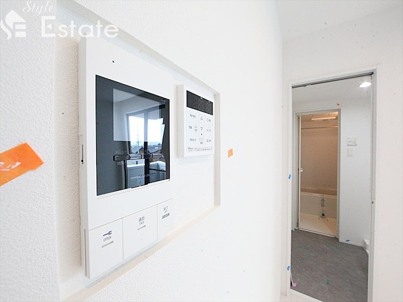 セキュリティ　モニター付きインターホン