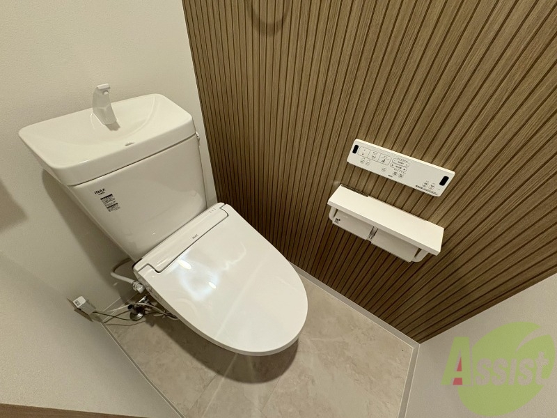 トイレ　こちらはトイレになります。ウォシュレット機能付。