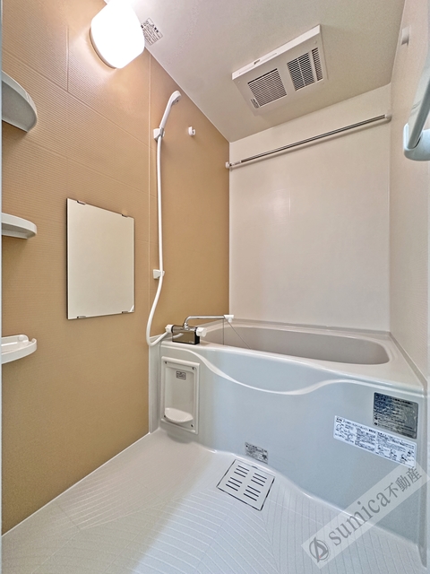 バス・シャワールーム　浴室乾燥機完備で雨の日も安心♪