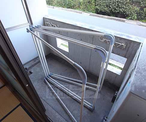 バルコニー　日当たり良好なベランダです。