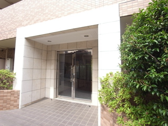 エントランス　エントランス