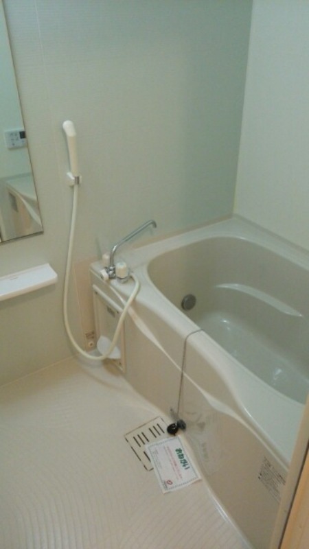 バス・シャワールーム　図面と現状に相違がある場合には現状を優先