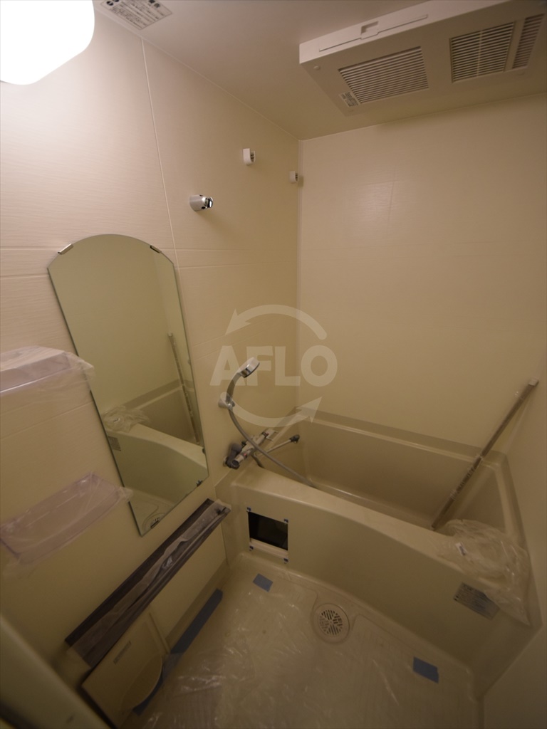 バス・シャワールーム　プレサンス心斎橋ソレイユ　風呂