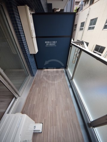 バルコニー　プレサンス心斎橋ソレイユ　バルコニー