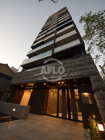 建物外観　プレサンス心斎橋ソレイユ　外観