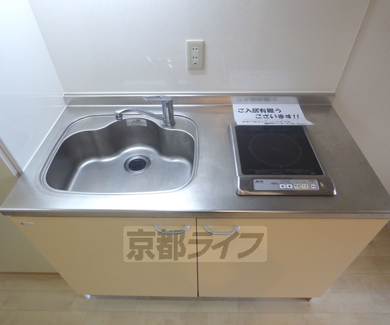 キッチン　キッチンです。