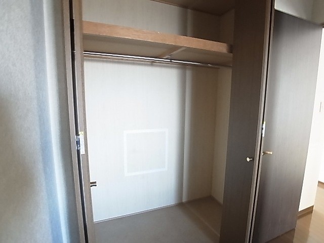 収納　同一物件別部屋写真