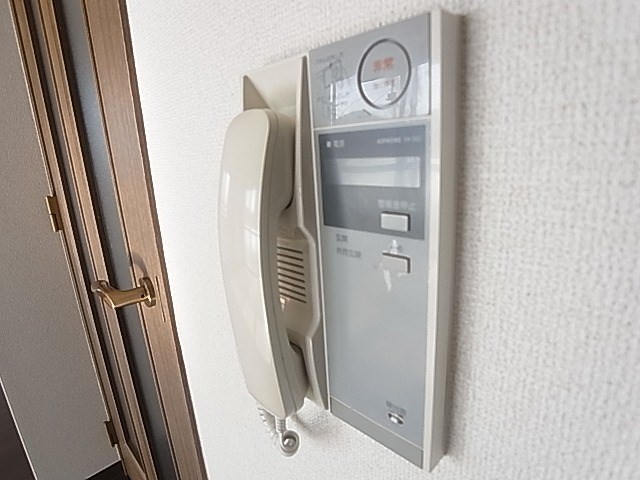 セキュリティ　同一物件別部屋写真
