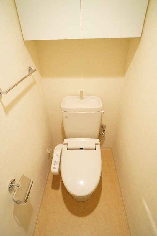 トイレ　（別タイプ参考写真）藤和シティホームズ板橋仲宿　板橋区仲宿