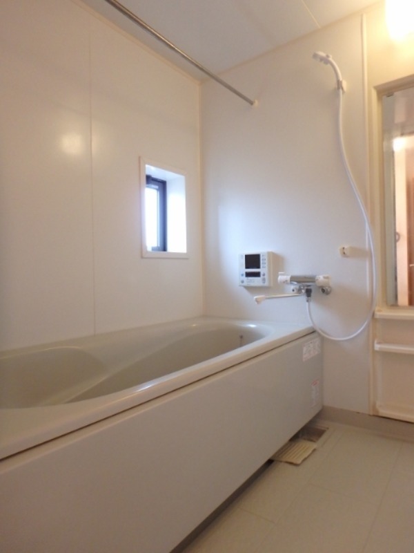 バス・シャワールーム　図面と現状に相違がある場合には現状を優先