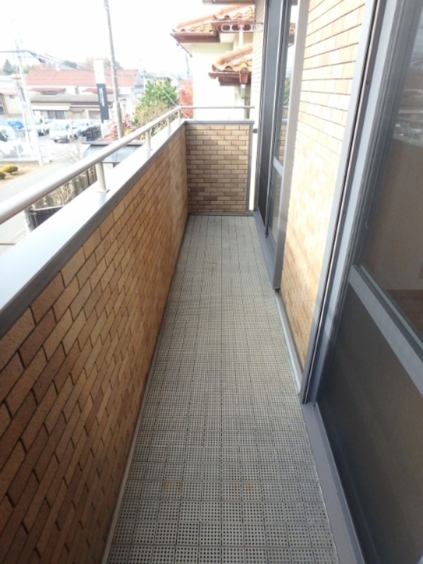 バルコニー　図面と現状に相違がある場合には現状を優先