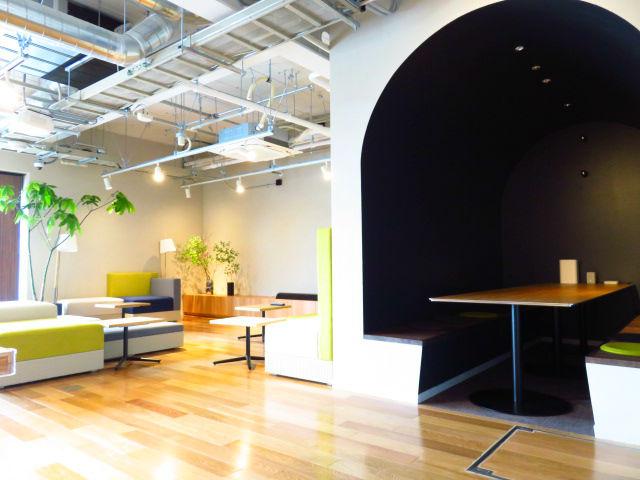 飲食店　スターバックスコーヒー渋谷cocoti店（飲食店）まで137m