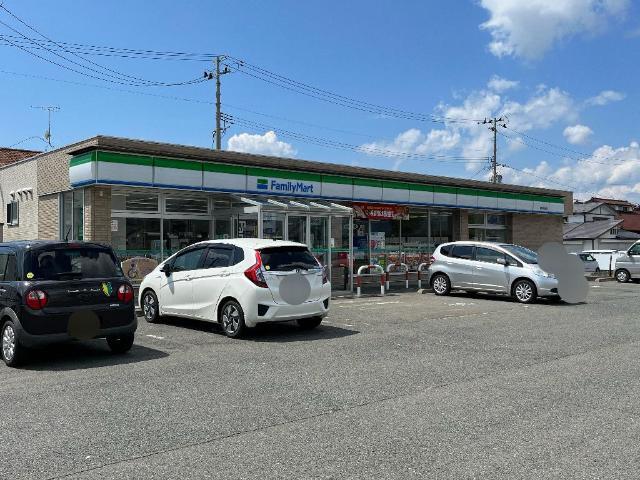 コンビニ　ファミリーマート盛岡本宮南店（コンビニ）まで430m