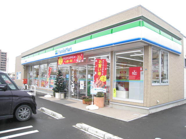 コンビニ　ファミリーマート仙台西中田店（コンビニ）まで220m