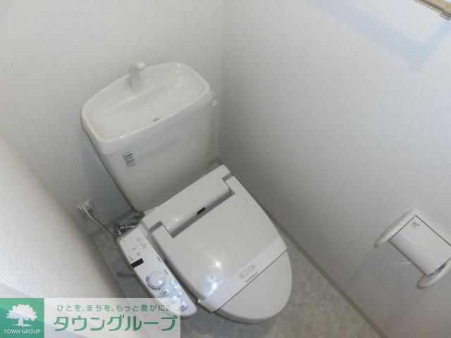 トイレ　ウォシュレット完備