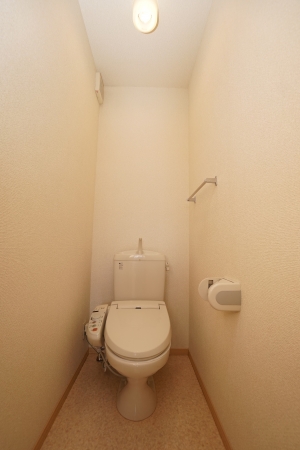 トイレ　トイレもきれいです