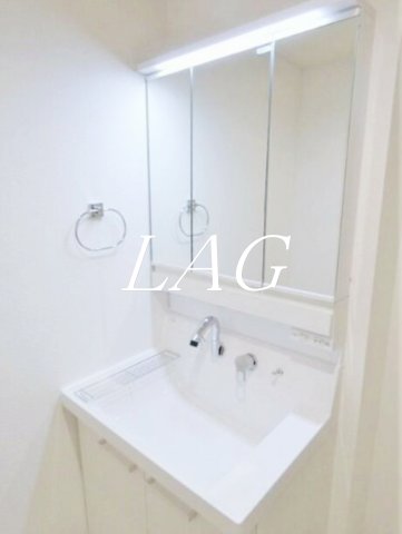 洗面設備　洗面台です。